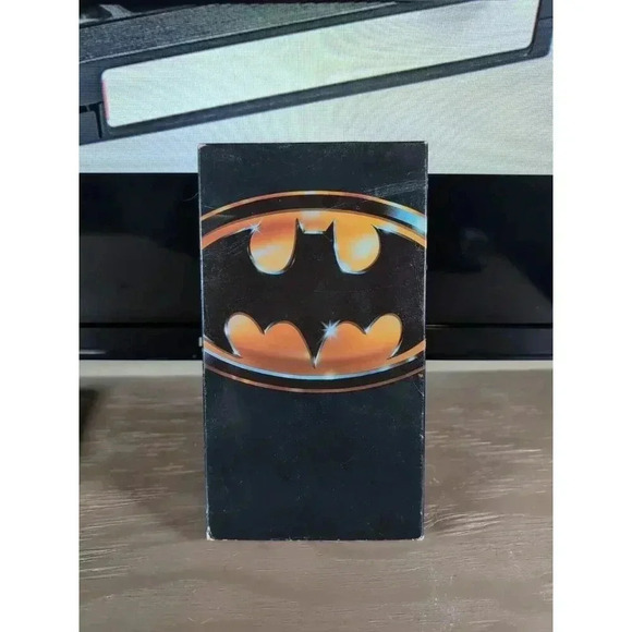 Batman (VHS, 1989, Warner Home Video) Michael Keaton, Nicholson - Retro Vintage - Picture 1 of 7